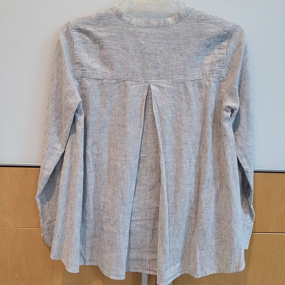 J. Crew Gathered Front Linen and Cotton  Grey Pin Stripe Popover Shirt - Picture 6 of 8